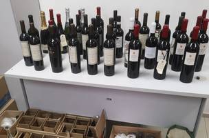 Vinho falsificado apreendido pela Polícia Civil do Piauí (Foto: Reprodução/Whatsapp)