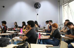 Ansiedade e expectativas elevadas: Enem 2023 e a preparação dos estudantes. (Foto: Reprodução/ Agência Brasil)