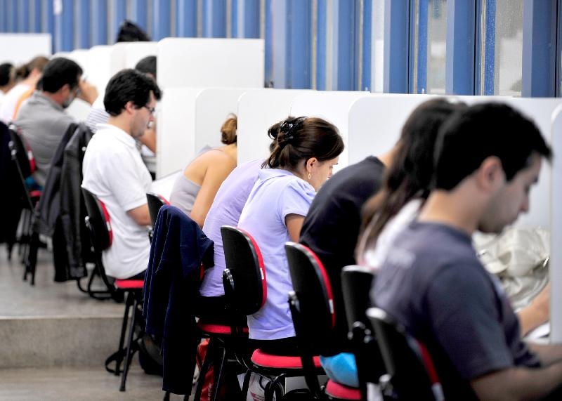 Concurso público.