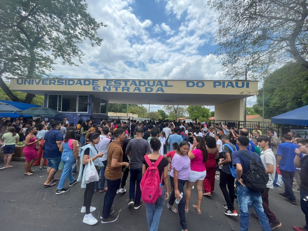 Primeiro dia de provas do Enem 2023 no Piauí.