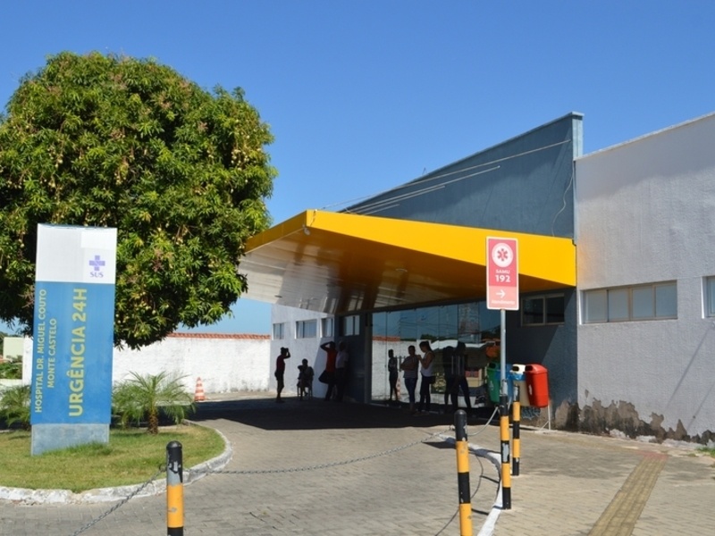 Hospital Dr. Miguel Couto, no bairro Monte Castelo.