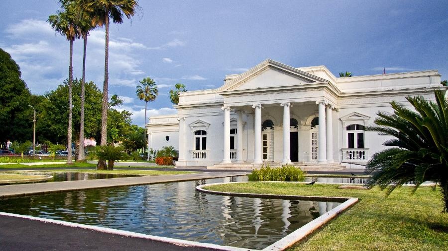 Palacio de Karnak, sede do governo do Piauí.