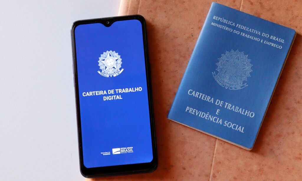 Carteira de Trabalho Digital para oportunidade de emprego