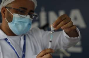 Vacinação contra a Covid-19 (Foto: Reprodução/ Agência Brasil)