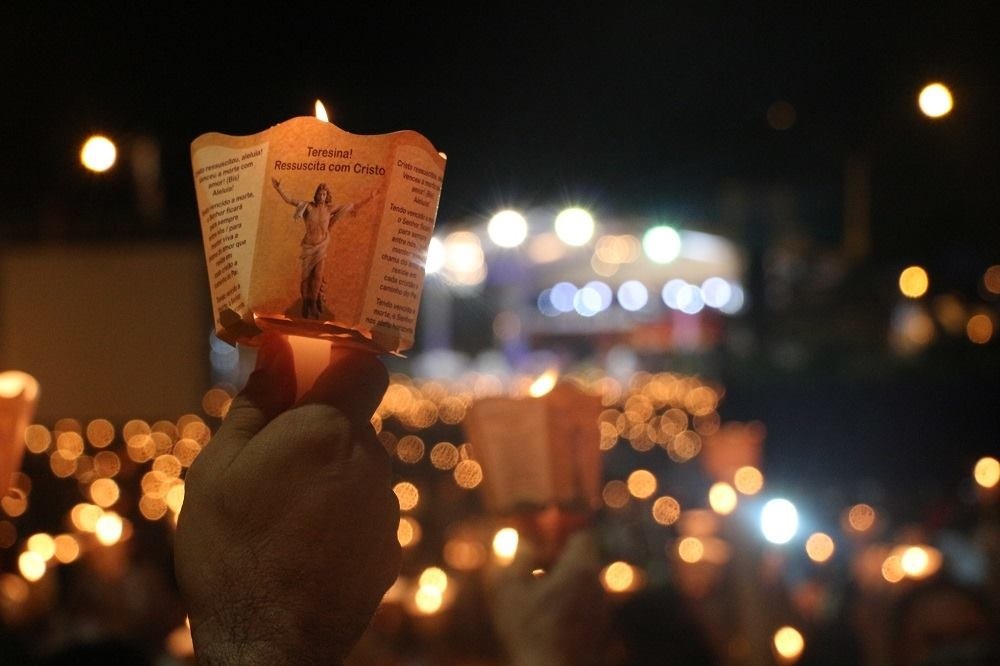 Procissão no Teresina Ressuscita com Cristo