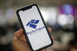 Contribuintes já podem conferir se foram contemplados na restituição do IR 2023. (Foto: Reprodução/ Internet)