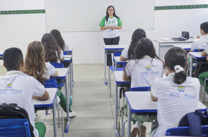 Servidores da educação pública do Piauí. (Foto: Reprodução/Ascom)