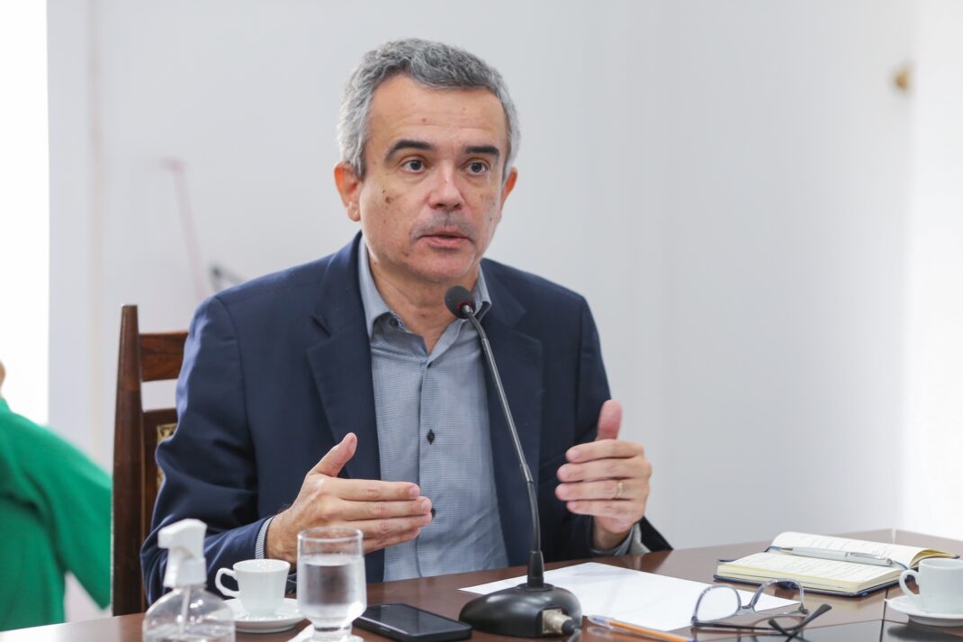 Secretário Nazareno Fonteles