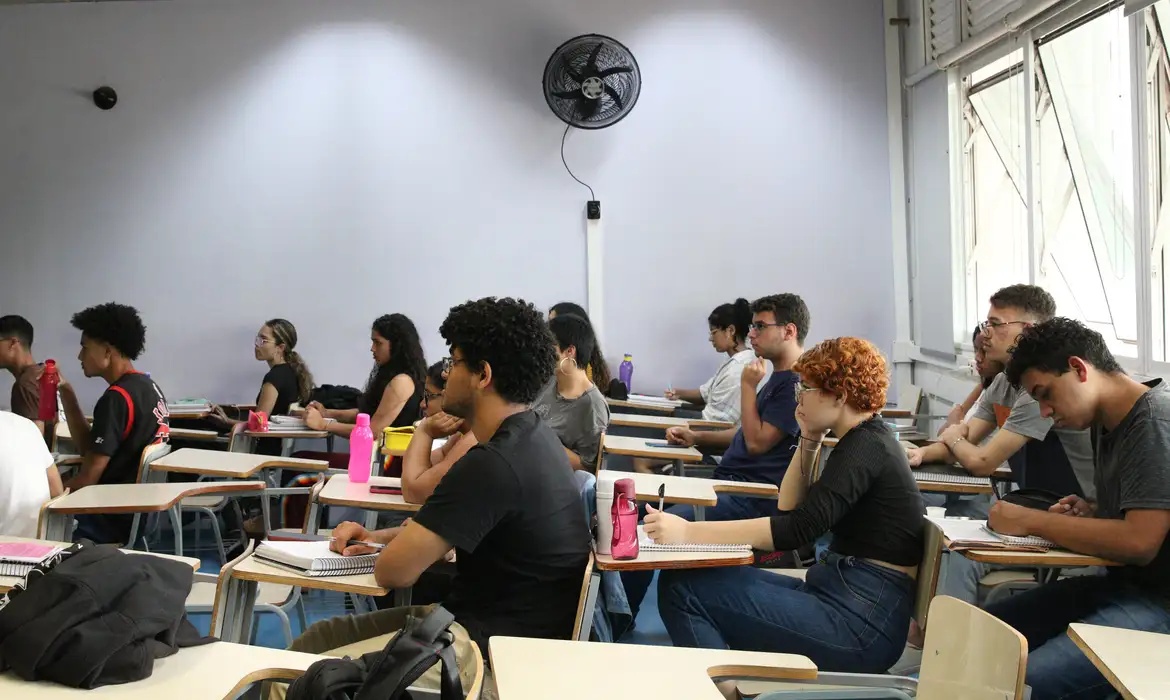 Concurso público.
