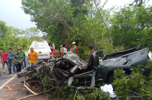 Criança de 9 anos morre em grave acidente na BR-135 no Sul do Piauí. (Foto: Reprodução/ PM-PI)