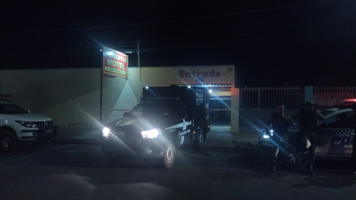 O homem foi morto por volta das 3h da madrugada.