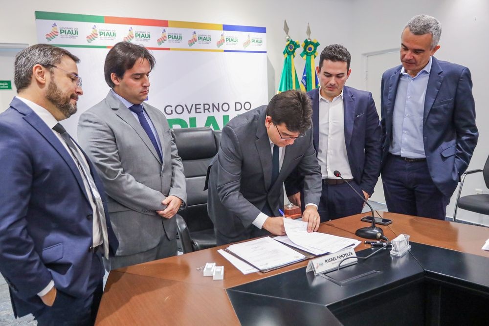 Rafael Fonteles autoriza primeiras obras do OPA escolhidas pela população