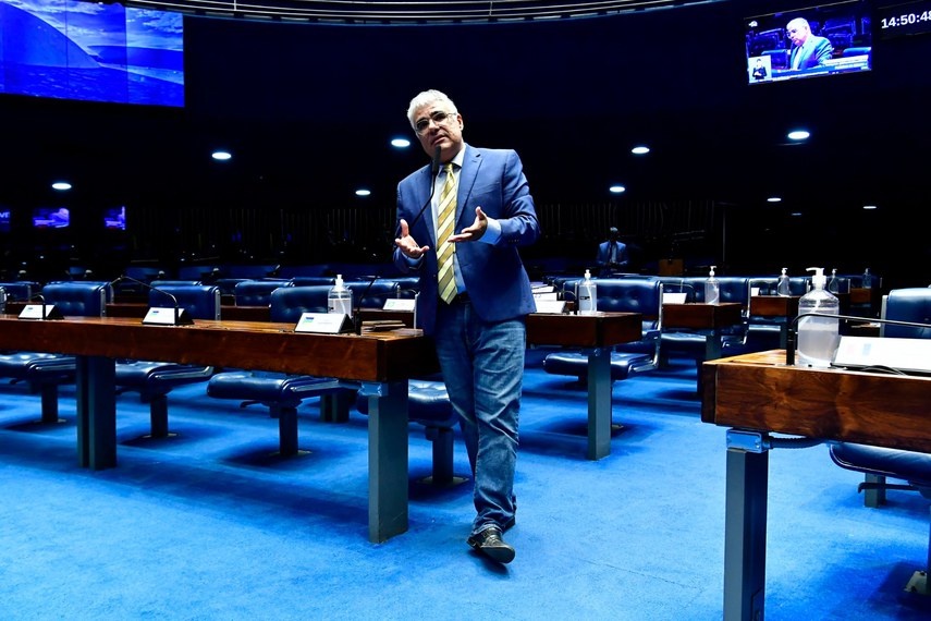 A sessão foi solicitada pelo senador Eduardo Girão (Novo-CE).