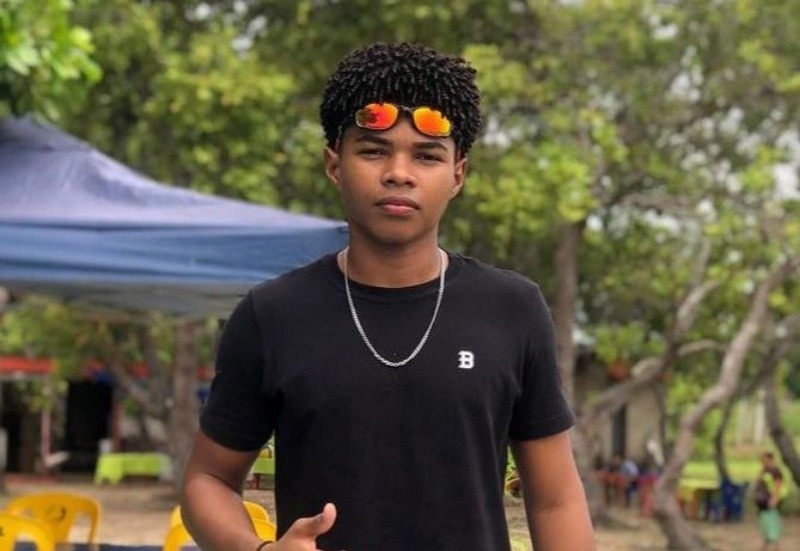 Atleta de canoagem, Lívio Claudene Sales.