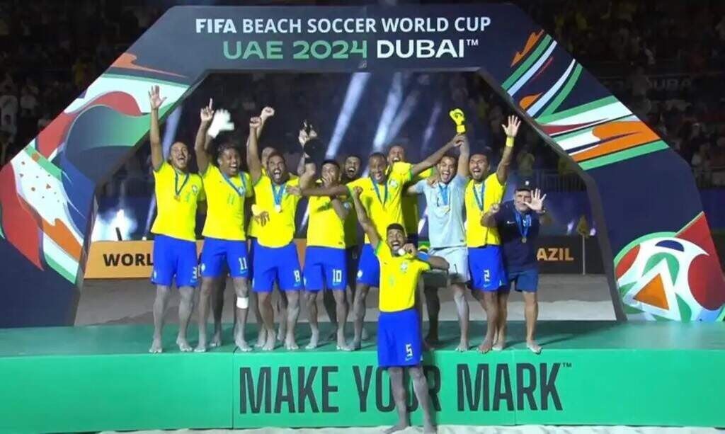 Brasil hexacampeão no futebol de areia.