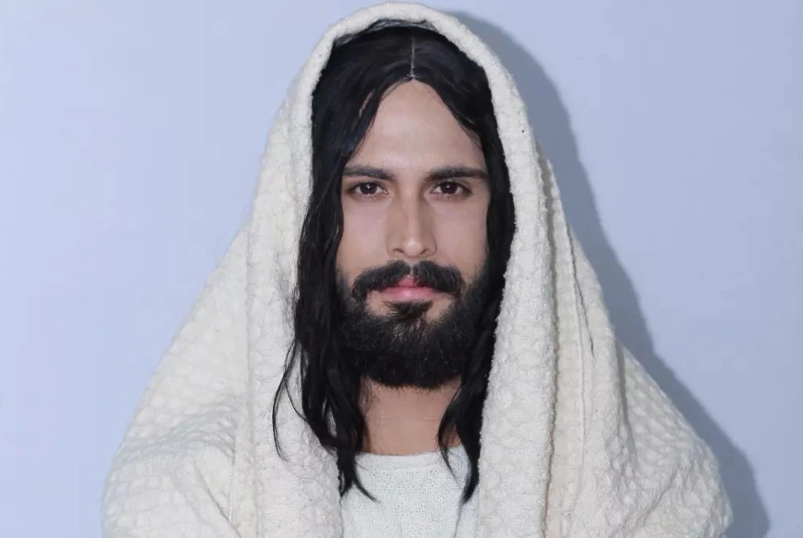 Caio Antunes.
