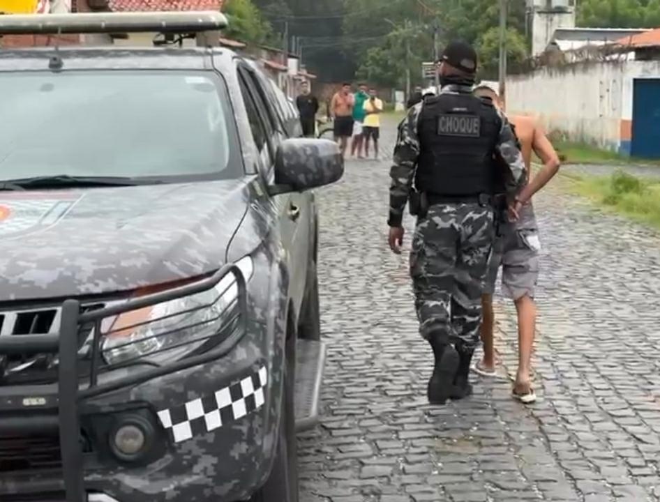 As ações foram cumpridas nas zonas Sul e Sudeste da capital.