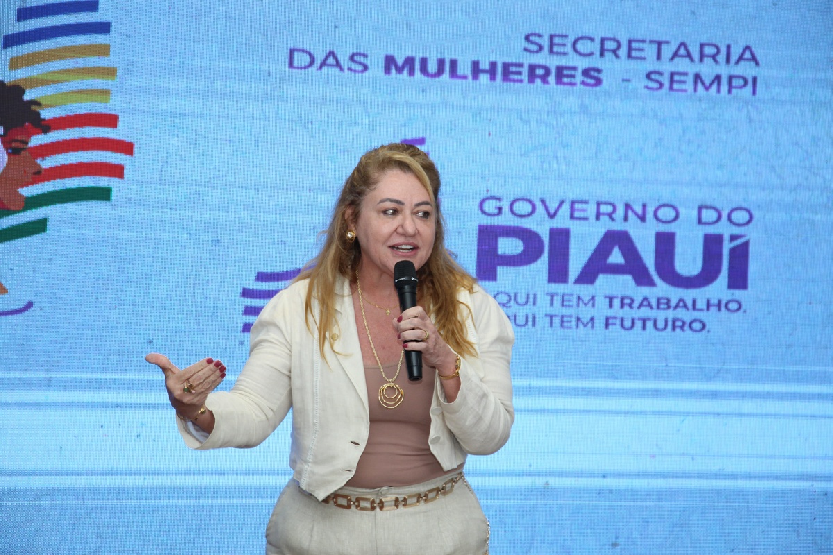 Deputada Simone Pereira.