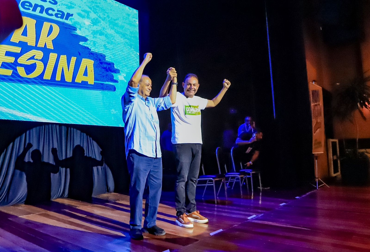 Sílvio Mendes e Jeová Alencar oficializam união.