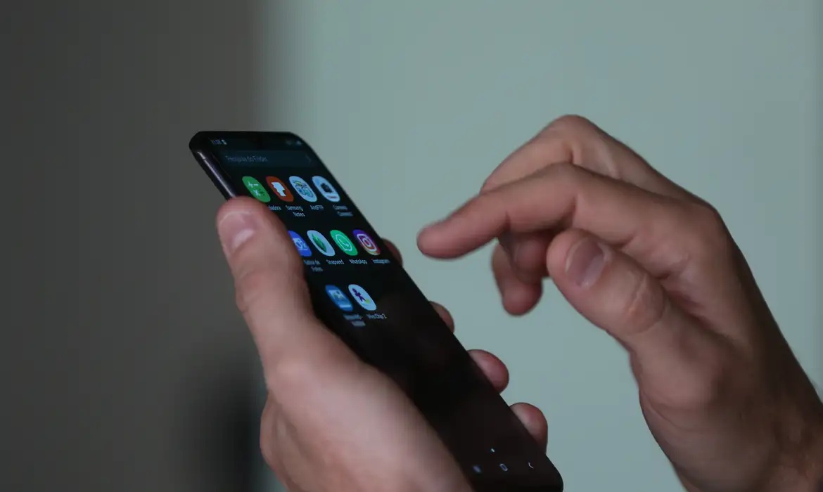 Uso de celular.