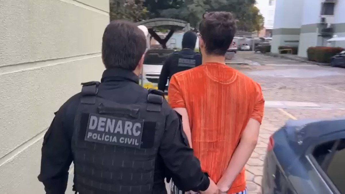 Até o momento, a operação prendeu dois suspeitos por tráfico de drogas.