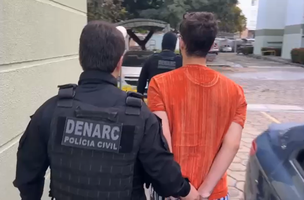 Até o momento, a operação prendeu dois suspeitos por tráfico de drogas. (Foto: Polícia Civil.)