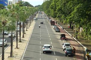 Avenida Marechal Castelo Branco. (Foto: Narcílio Costa/ Correio Piauiense)