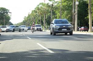 Avenida Marechal Castelo Branco. (Foto: Narcílio Costa/ Correio Piauiense)