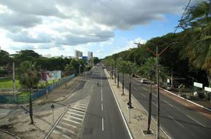 Avenida Marechal Castelo Branco. (Foto: Narcílio Costa/ Correio Piauiense)
