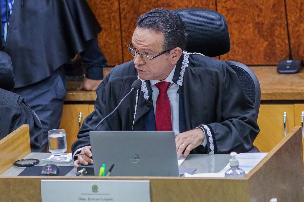 Desembargador Sebastião Ribeiro Martins.