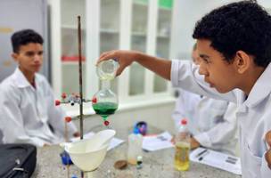 Estudantes de Teresina são preparados para competições acadêmicas. (Foto: ASCOM)