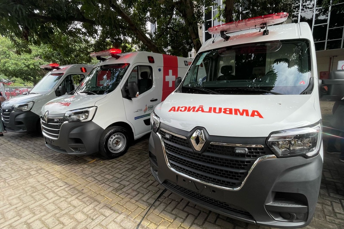 Mais 17 ambulâncias serão entregues em maio.