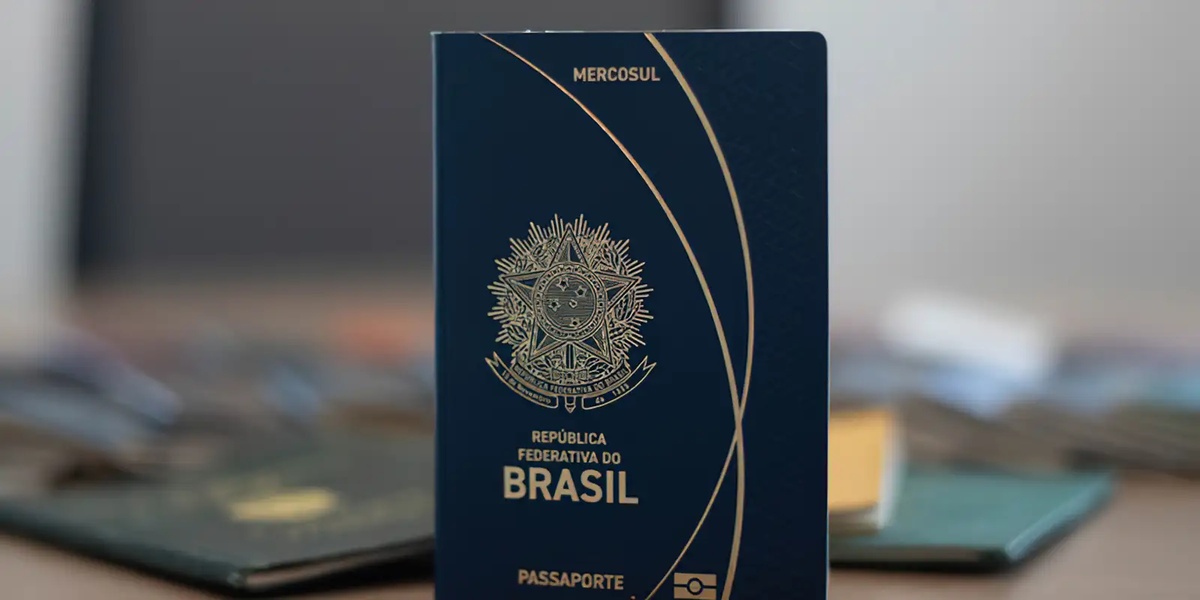 Passaporte brasileiro.