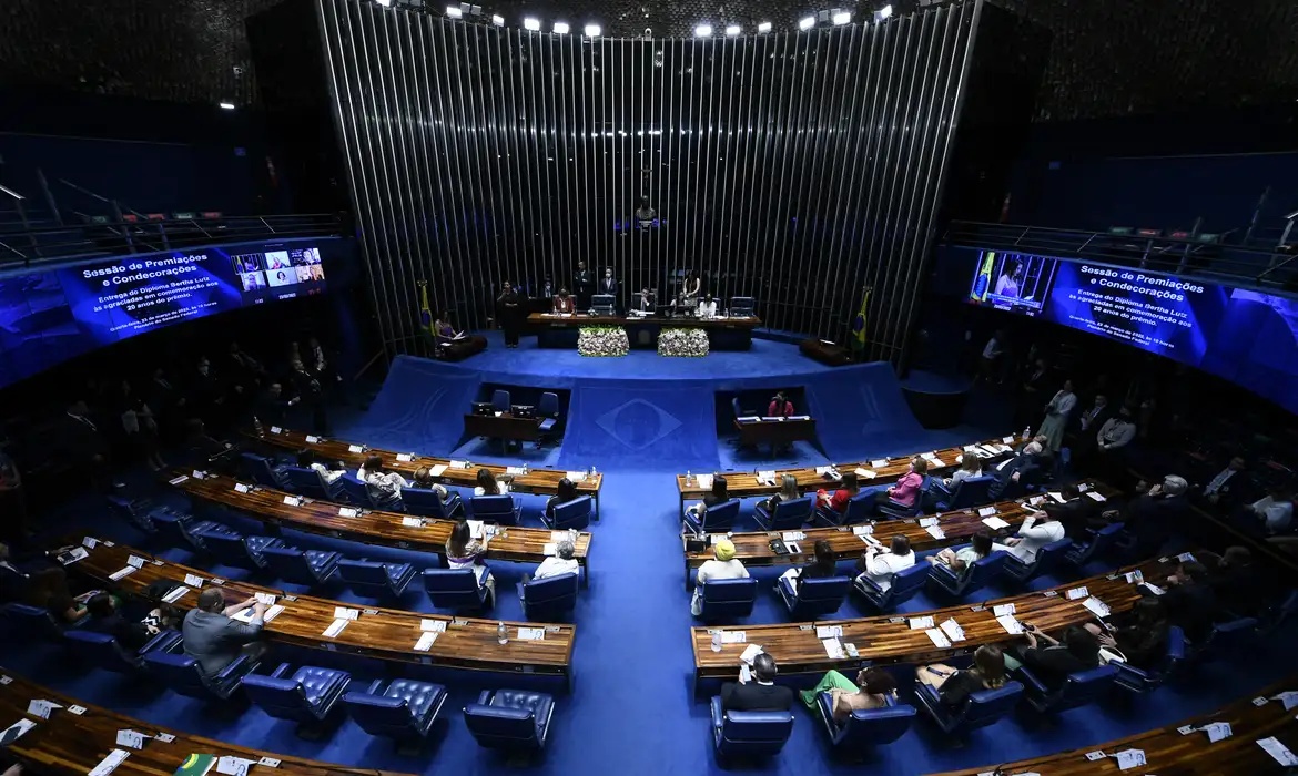Senado.