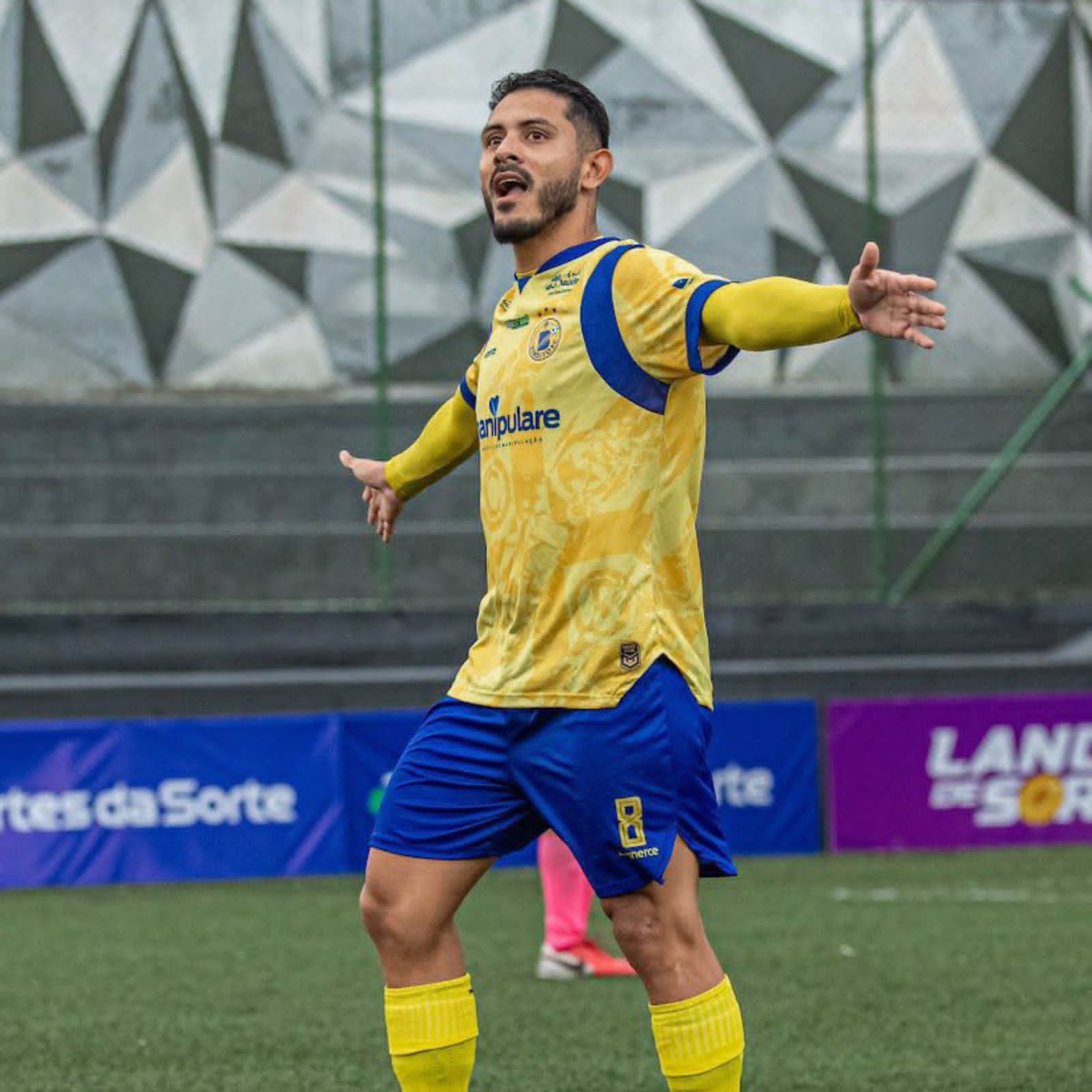 Dudu, jogador do Bendito F.C