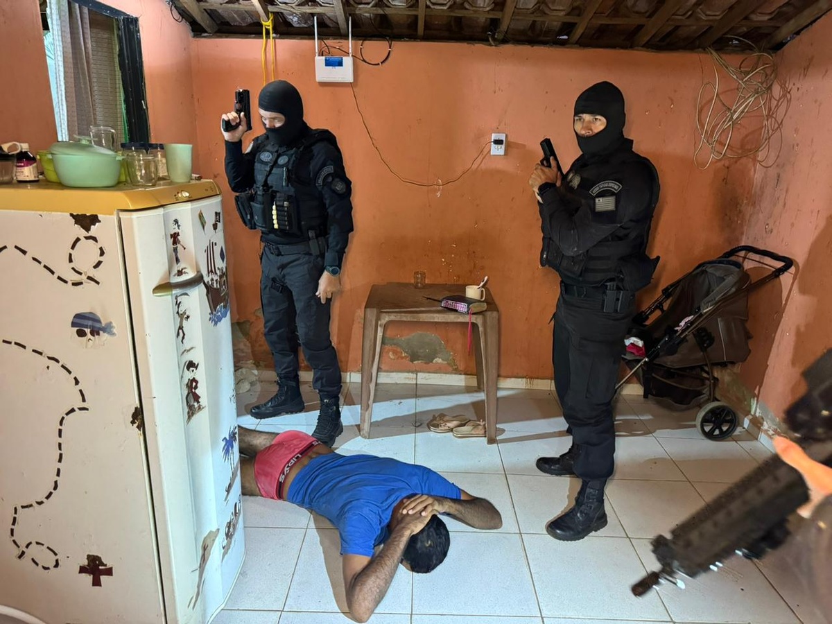 Faccionados presos.
