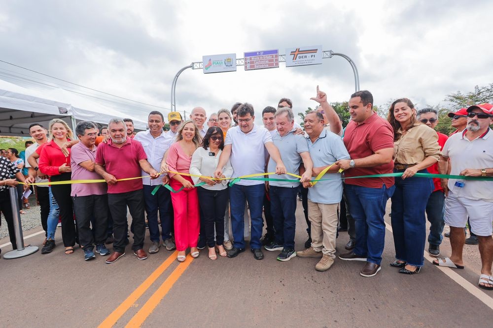 Governador inaugura posta de acesso ao Mirante do Gritador em Pedro II.