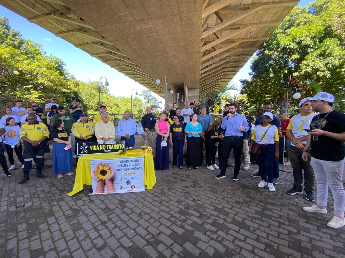 Maio Amarelo promove ações de educação em saúde e o cuidado com o trânsito.