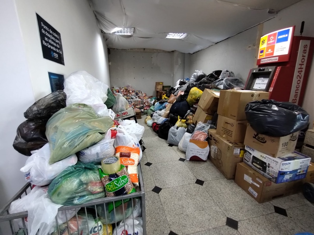 Mais de 85 toneladas de suprimentos foram entregues.