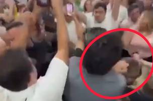 Governo do Piauí afasta fotógrafo que agrediu mulher em evento político. (Foto: Reprodução/ Internet)