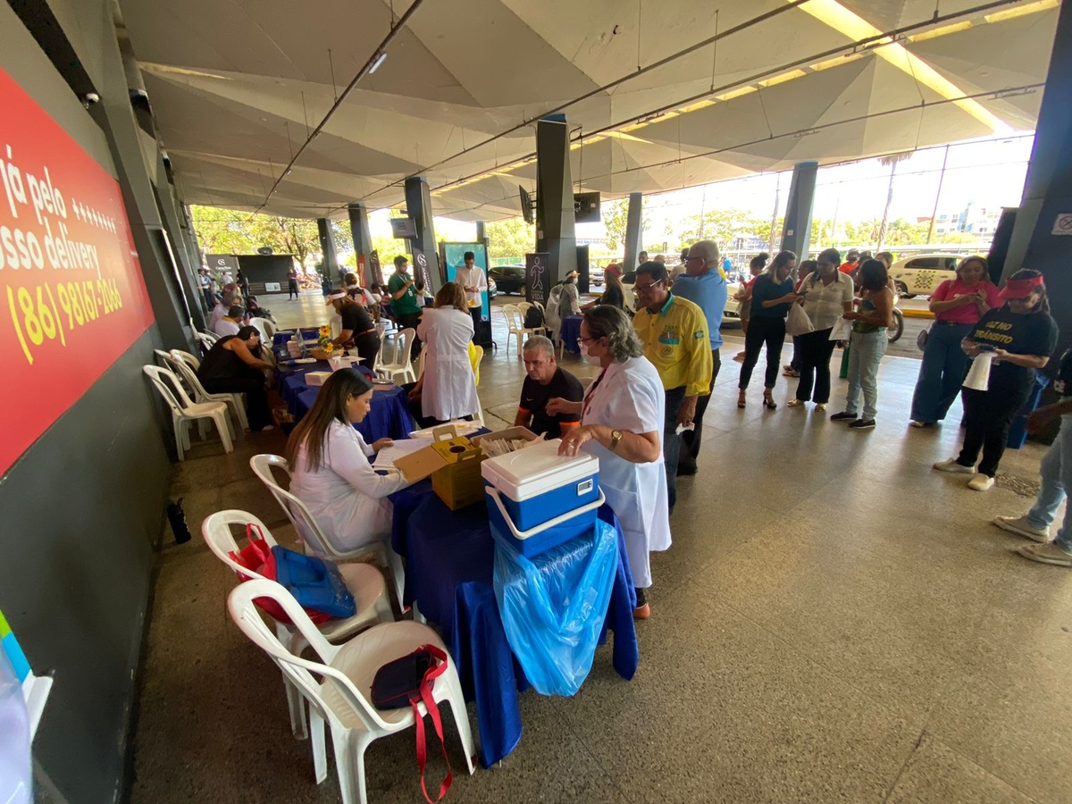 Ação de Saúde no Terminal Rodoviário de Teresina Marca o Dia do Motorista.