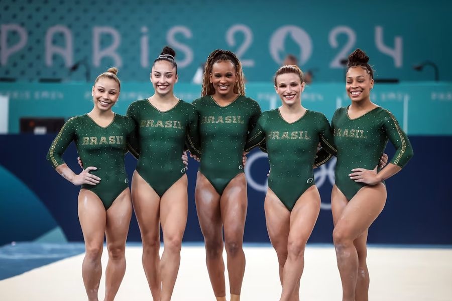 Ginástica artística brasileira conquista bronze na final por equipes.