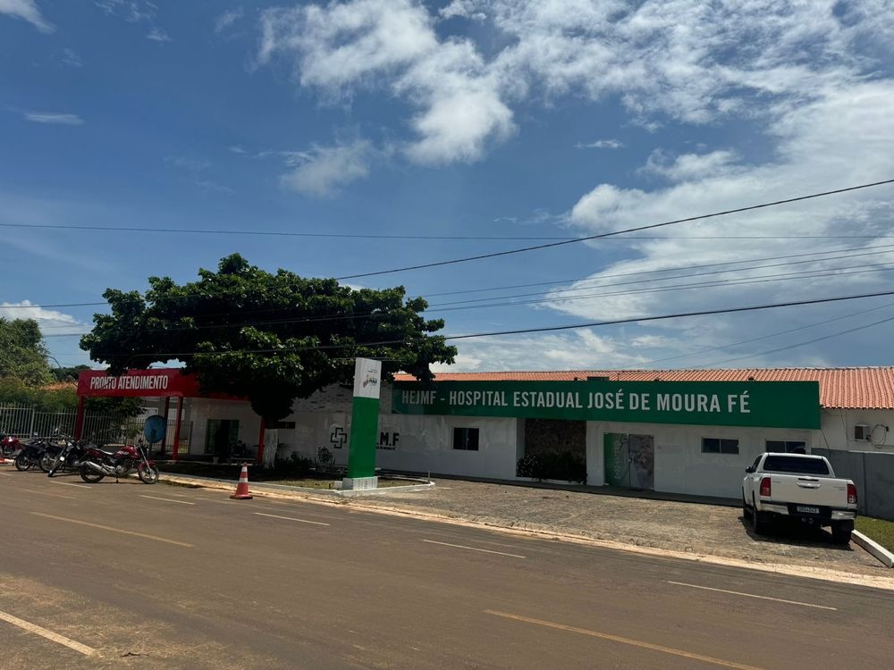 Hospital de Simplicio Mendes é entregue após reforma.