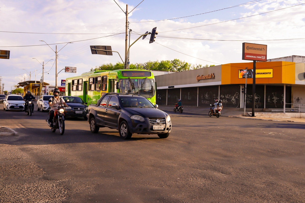 Avenida Miguel Rosa, Zona Sul de Teresina.