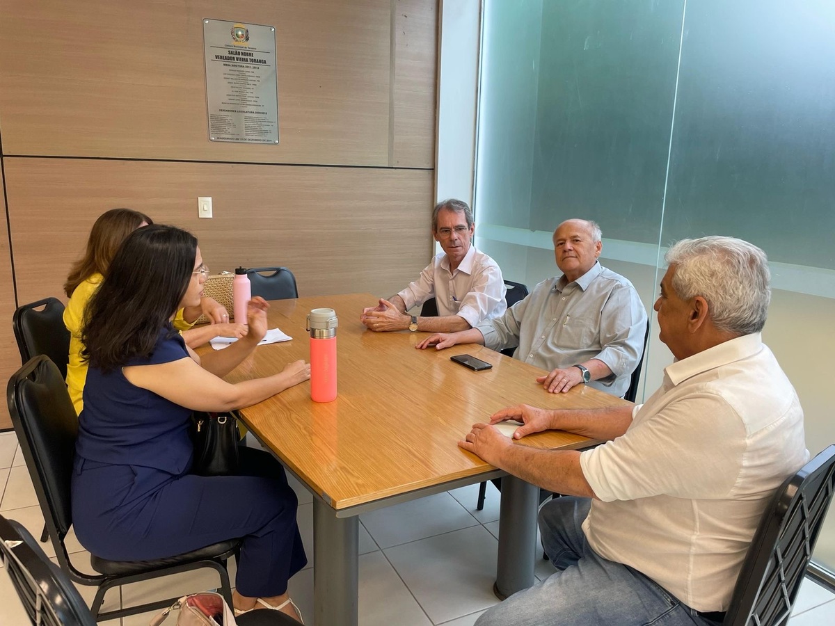 Charles Silveira retorna a  Fundação Municipal de Saúde.