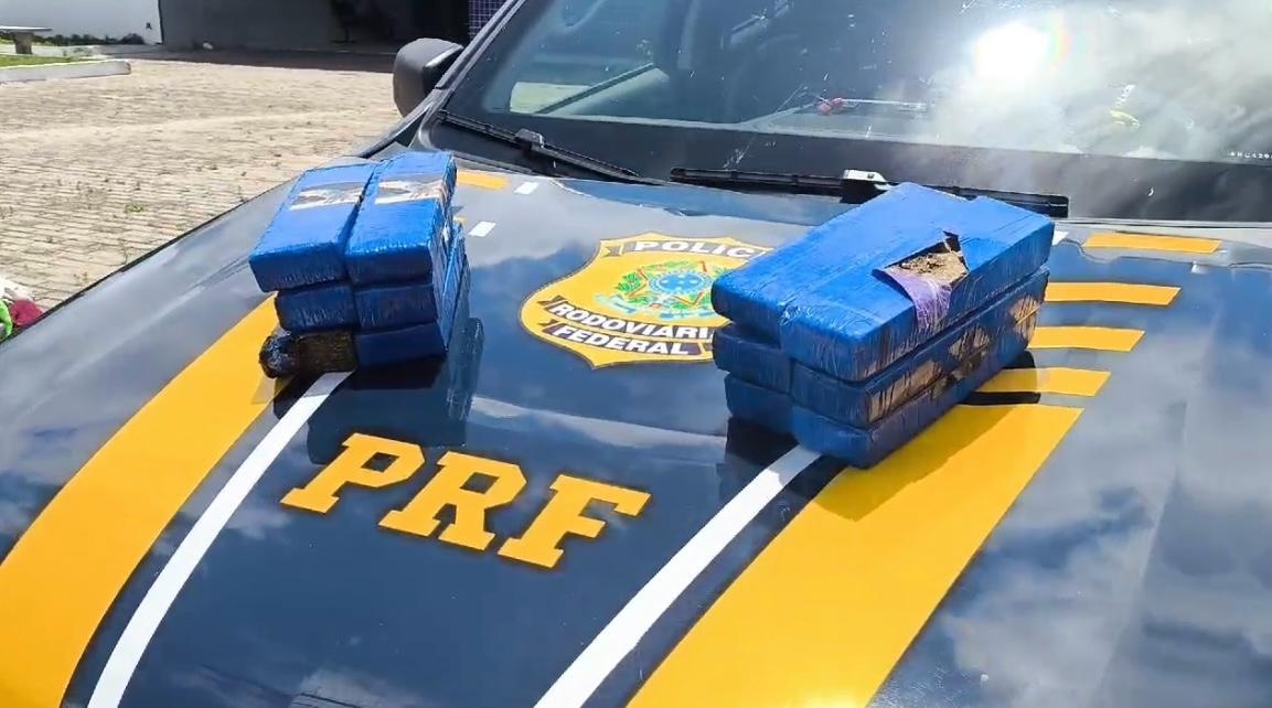 Mulher e detida transportando 12 tabletes de maconha de Brasília para  Parnaíba.
