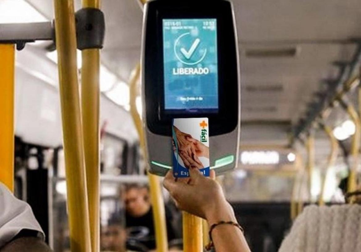 Projeto propõe que passagens de ônibus sejam pagas no pix.