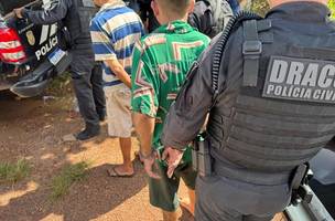 Quatro pessoas são pressas acusadas de fazerem parte de facções criminosas. (Foto: Ascom: SSP)