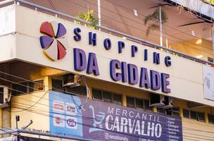 Shopping da Cidade, localizado na Av. Maranhão, Centro de Teresina. (Foto: Narcílio Costa/ Correio Piauiense)
