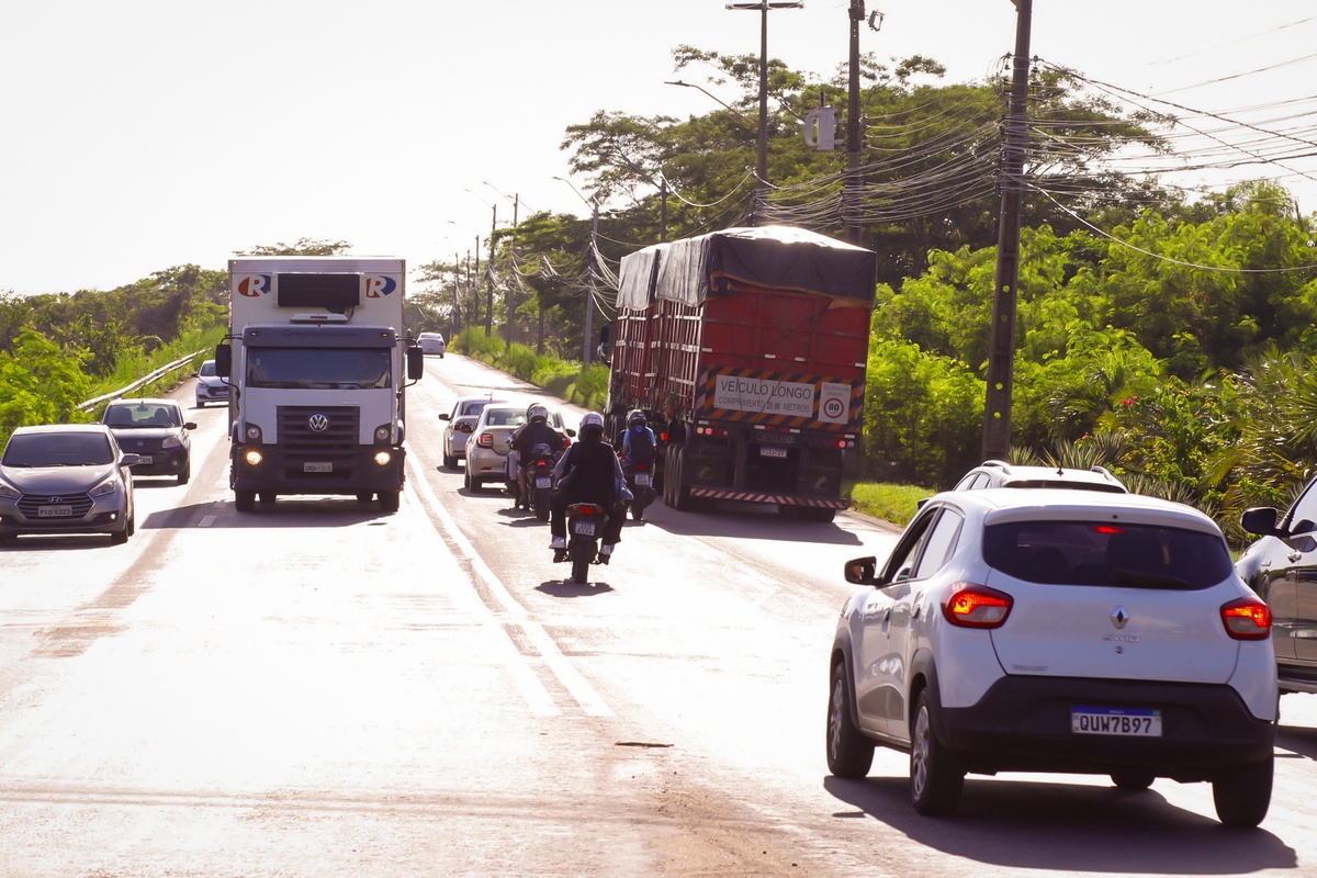 Trânsito em Teresina.